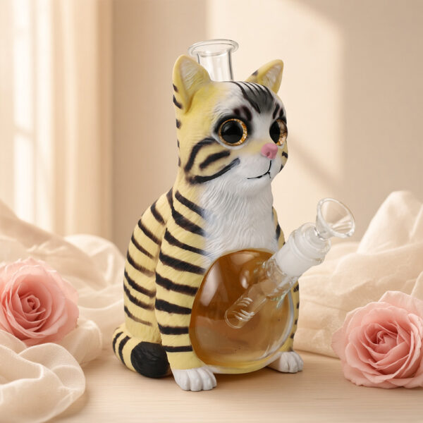 YHS Smoke  8.8" Tabby Cat Water Pipe